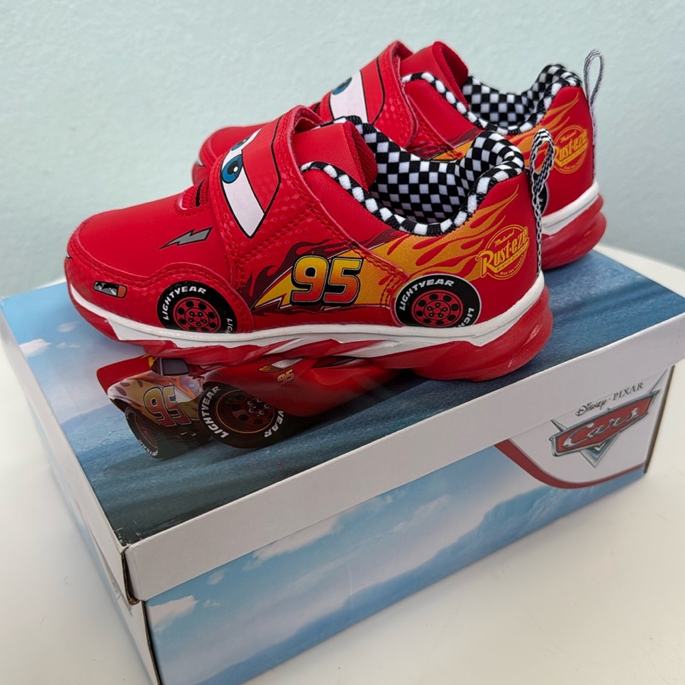 New in box Cars sneaks toddler 10-light up